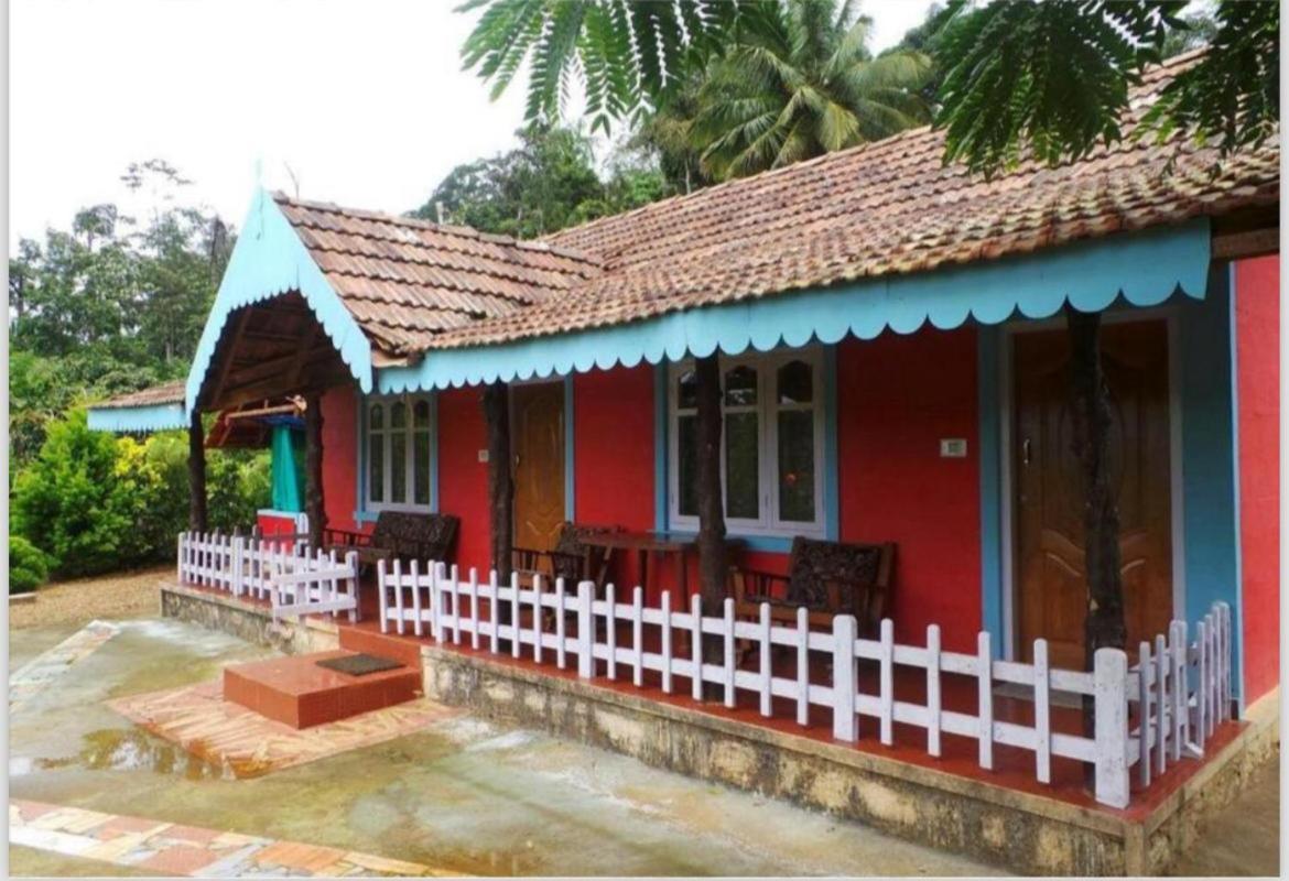 Hiddenvalley Stays - Nethra Madikeri Exterior foto